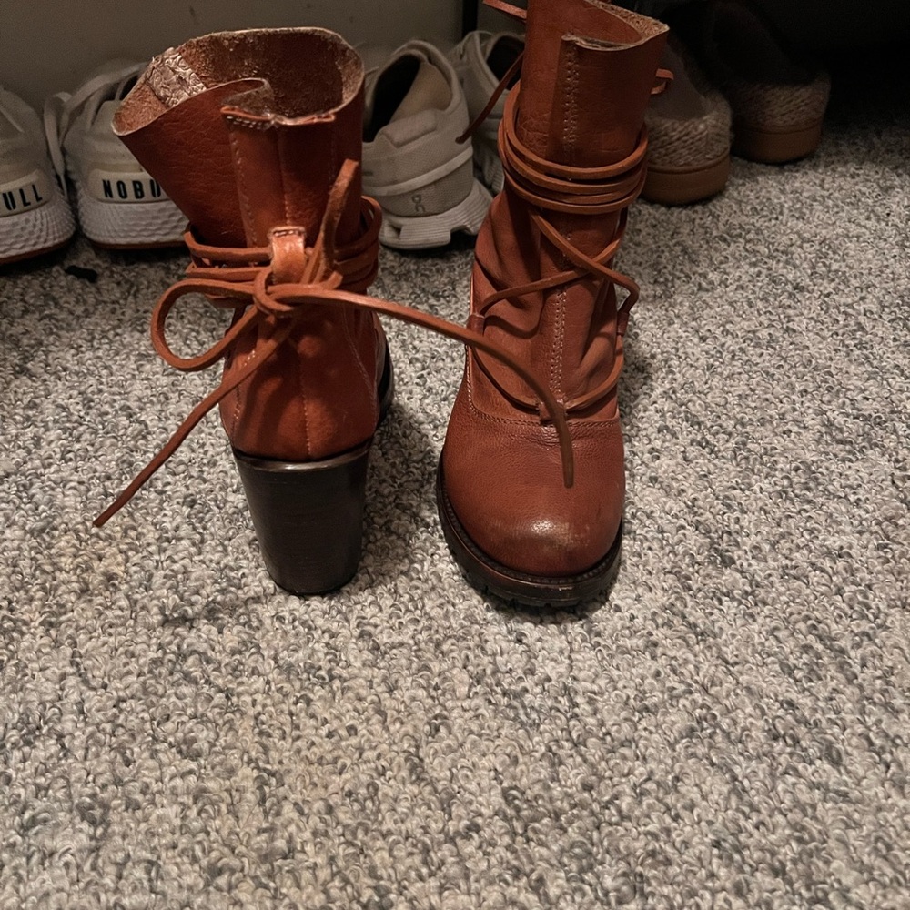 Freebird Casey Boot - Picture 2 of 3